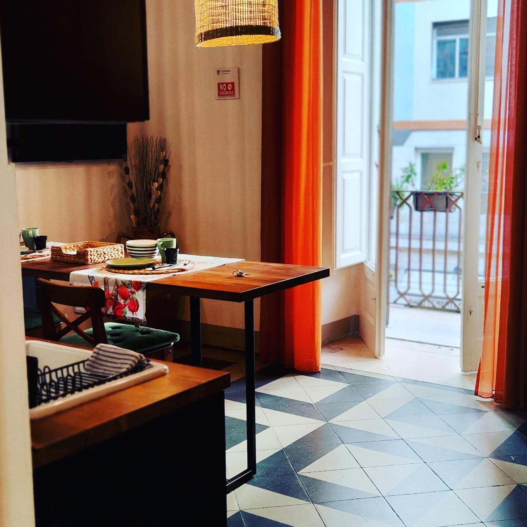 Casa Capasa Apartment Бари Екстериор снимка